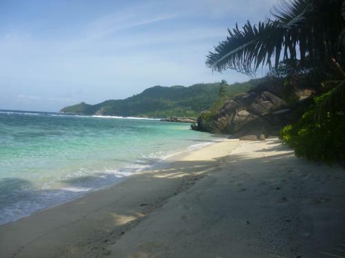 Villa Beach House At Anse Forbans