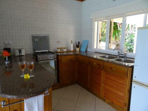 Lodge Sailfish Beach Villas
