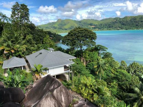 Lodge Sailfish Beach Villas
