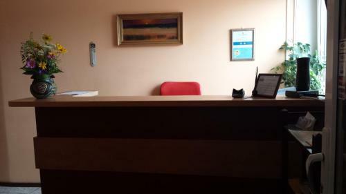 Hostal ?olena Hotel