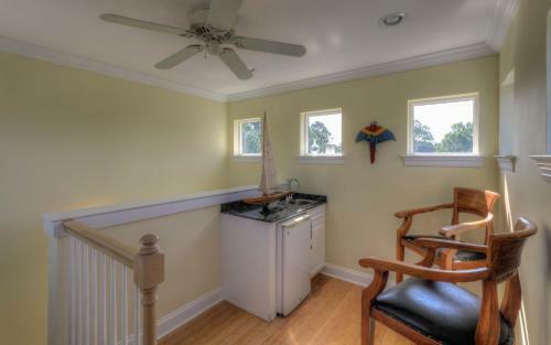 Pelican Cottage