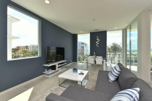 The Lookout By Beachside Management