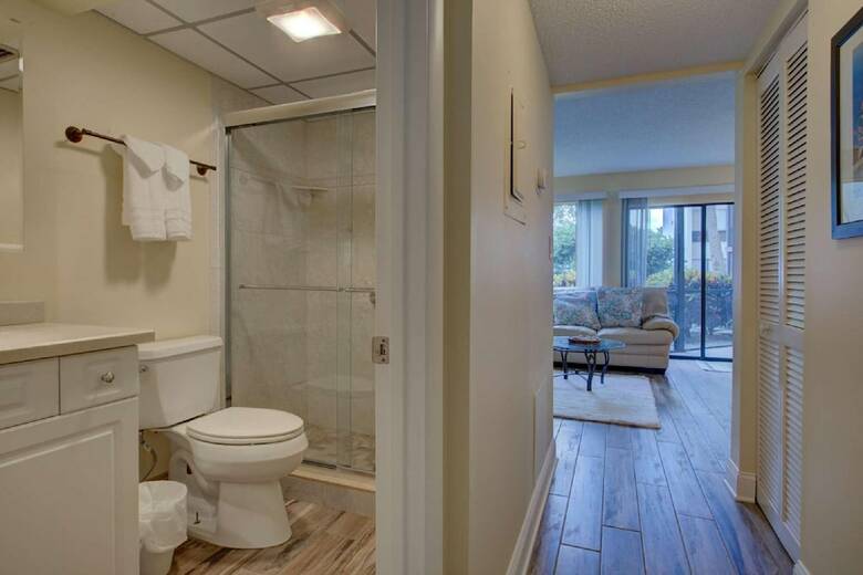 Bay Oaks Ground Floor
