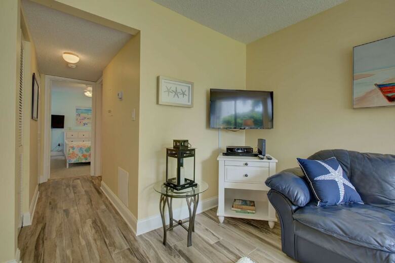 Bay Oaks Ground Floor