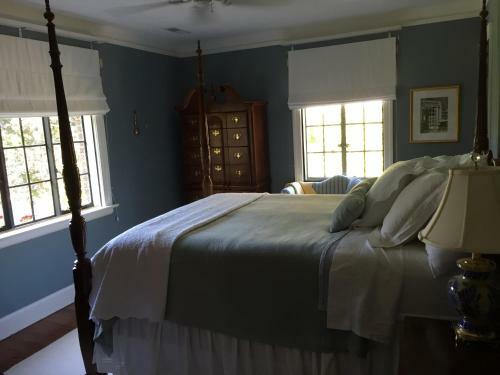 Beautiful Historic Home Close To Notre Dame