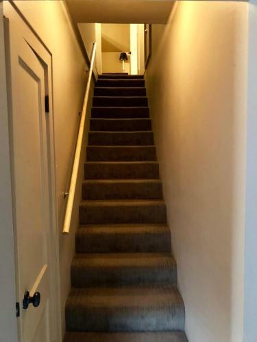 Ratcliff Apartment � Cozy Efficiency S. Highlands: Everything You Need+