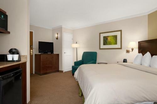 Hotel Embassy Suites Kansas City - Overland Park