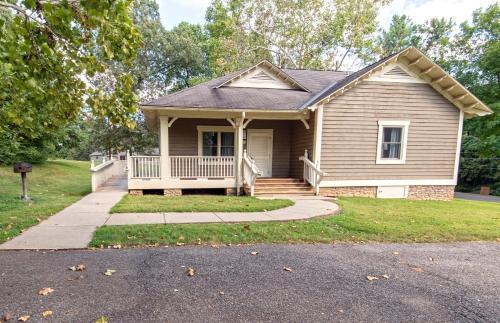 Lodge Kentucky Dam Village State Resort Park
