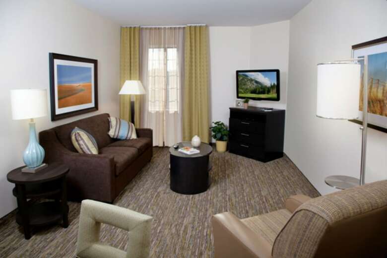 Hotel Candlewood Suites - Brighton