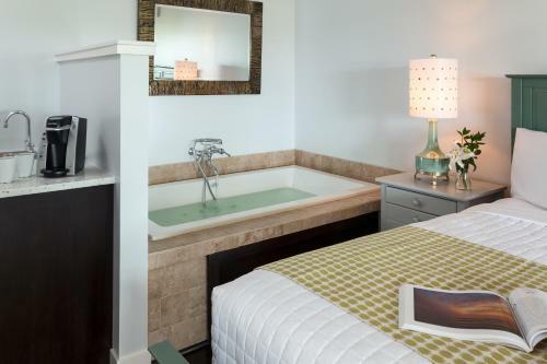 Bed & Breakfast The Hotel Saugatuck - Adults Only