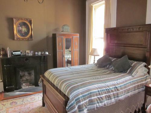 Bed & Breakfast Baer House Inn