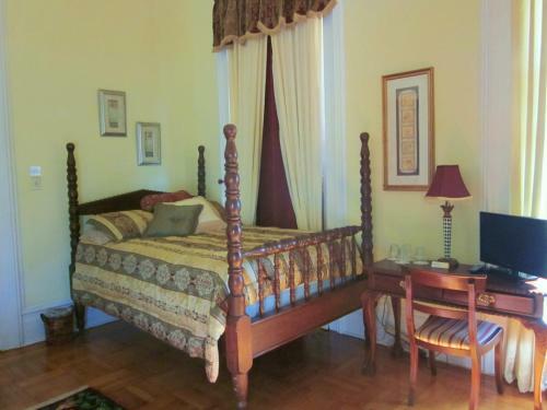 Bed & Breakfast Baer House Inn