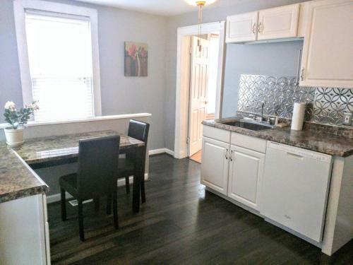 Sunny 1 Bedroom Home Near Tower Grove Park