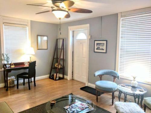 Sunny 1 Bedroom Home Near Tower Grove Park