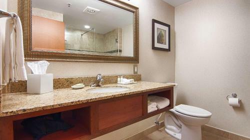 Best Western Plus Oswego Hotel And Conference Center
