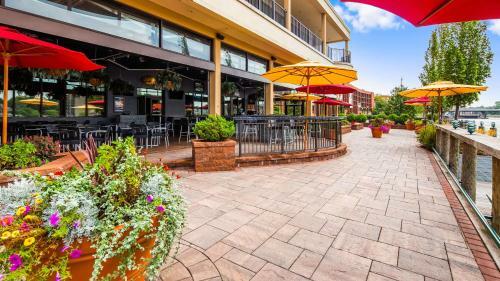 Best Western Plus Oswego Hotel And Conference Center