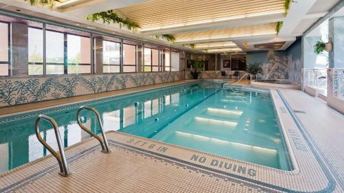 Best Western Plus Oswego Hotel And Conference Center