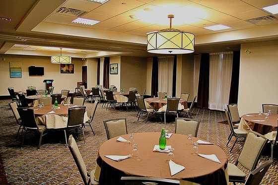 Hotel Holiday Inn Express And Suites Timmins
