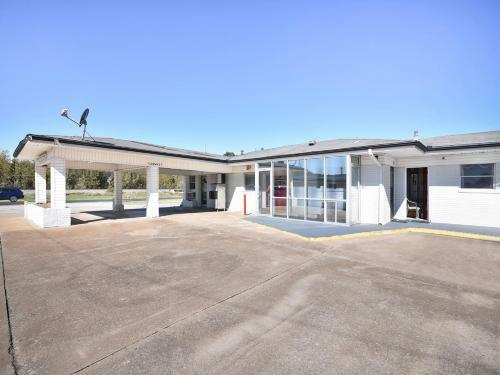 Motel Oyo Hotel Mcalester Ok S Main St