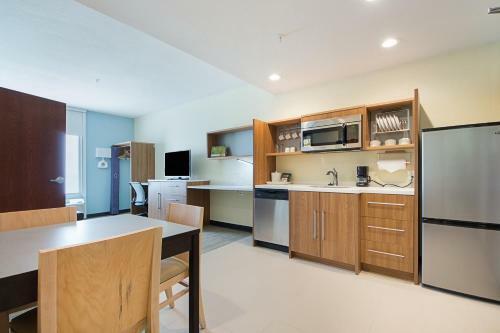 Hotel Home2 Suites By Hilton Oklahoma City Yukon