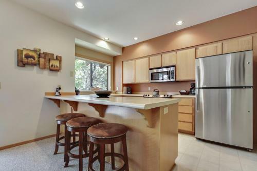 Apartamento Zridge Condo 42 Two-bedroom Condo