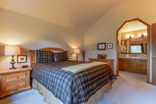 Sequoia Lane 11 | Discover Sunriver