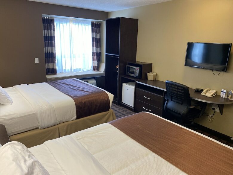 Hotel Microtel Inn & Suites By Wyndham - Timmins