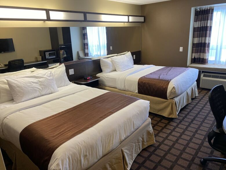 Hotel Microtel Inn & Suites By Wyndham - Timmins
