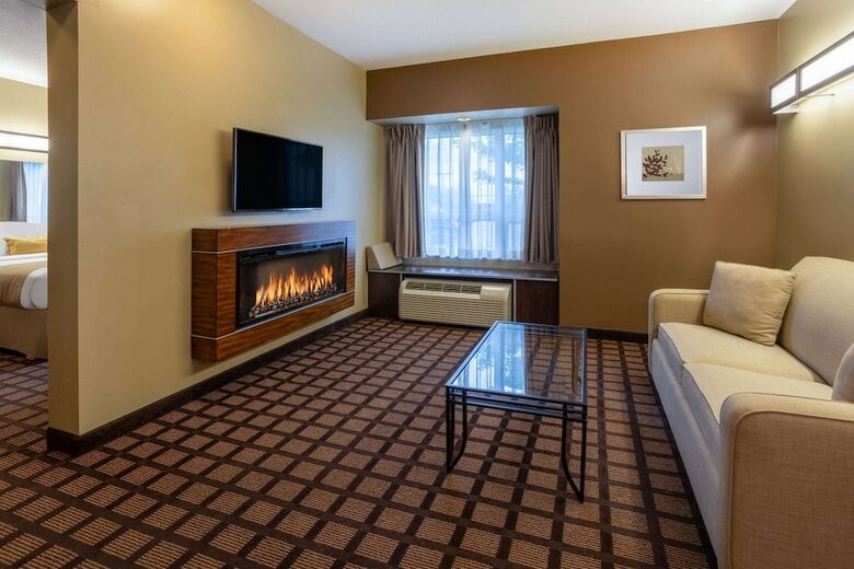 Hotel Microtel Inn & Suites By Wyndham - Timmins