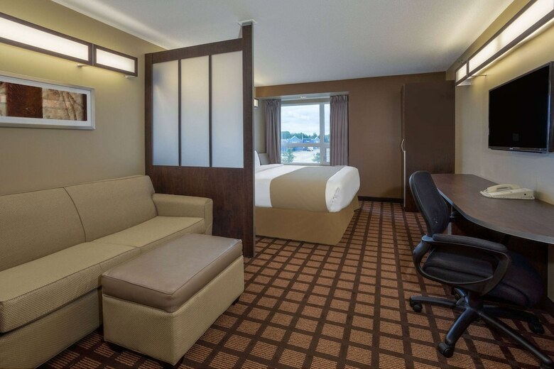 Hotel Microtel Inn & Suites By Wyndham - Timmins
