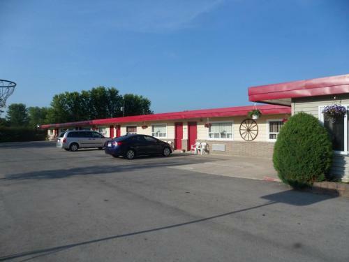The Silver Birch Motel