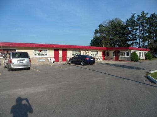 The Silver Birch Motel