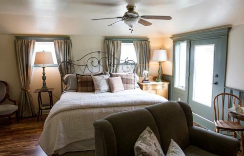 Bed & Breakfast The Foxglove Inn