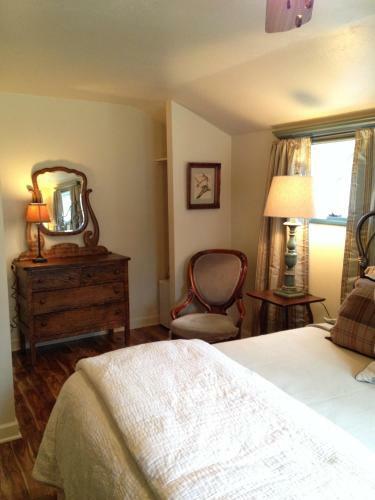 Bed & Breakfast The Foxglove Inn