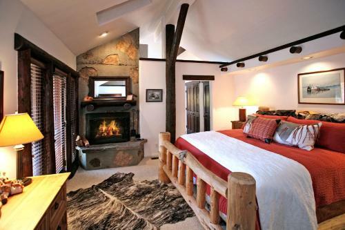 Aspen Ridge Cabin