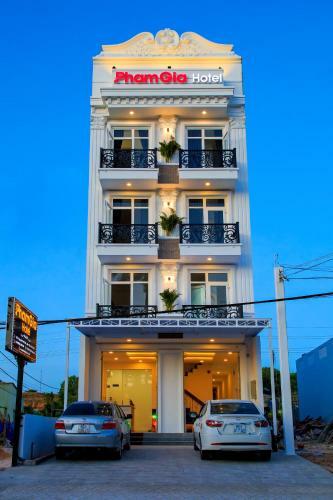 Pham Gia Hotel