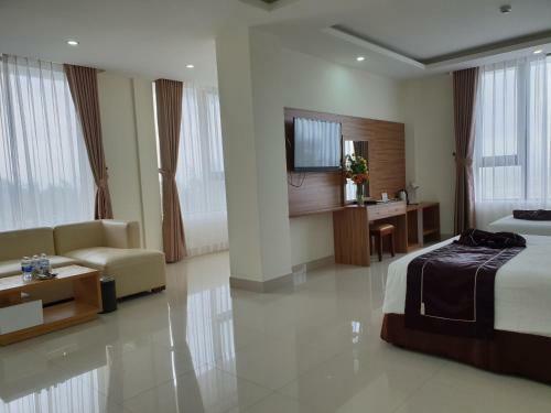 Phu Cuong Beach Hotel