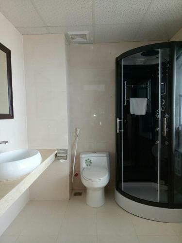 Phu Cuong Beach Hotel