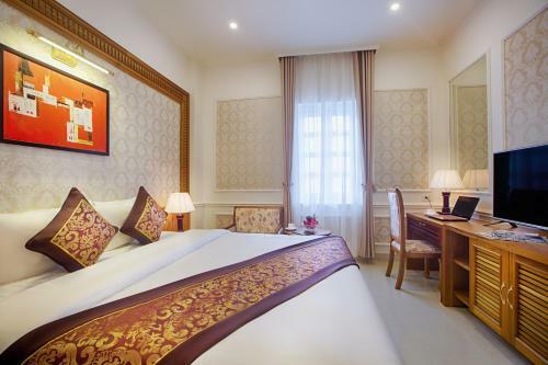 Riverside Hotel - Quang Binh