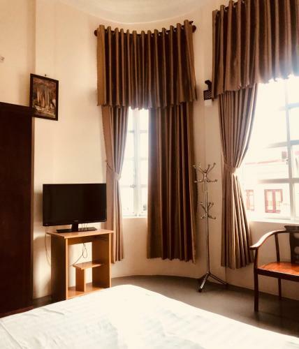 Nam Long Hotel