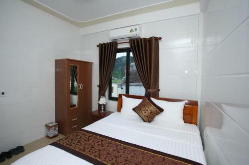 Sky Hotel