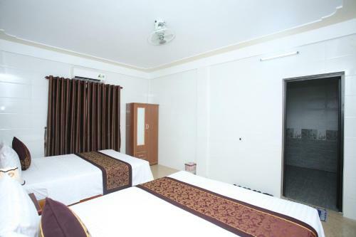 Sky Hotel