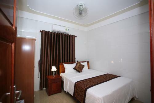 Sky Hotel