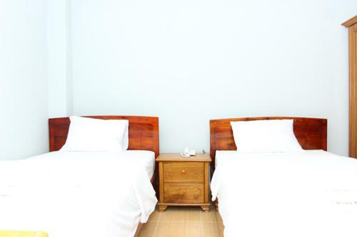 Hotel Kh�ch S?n Ph� An