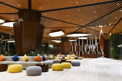Hotel Flamingo Dai Lai - Forest In The Sky