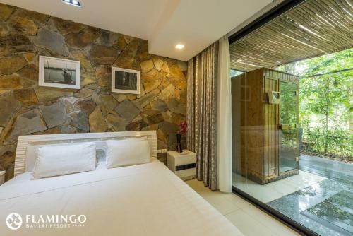 Flamingo Villa Happy Bt
