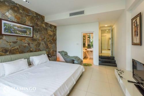 Flamingo Villa Happy Bt