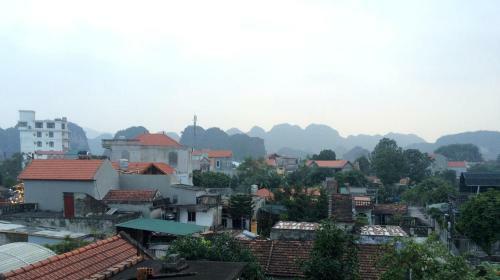 Hoa Luan Restaurant Hostel