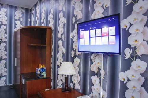 Hotel Kh�ch S?n �nh Quang
