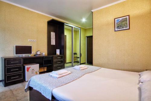 Keleshbey Hotel